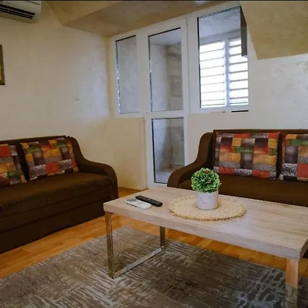 Apartment Centar *